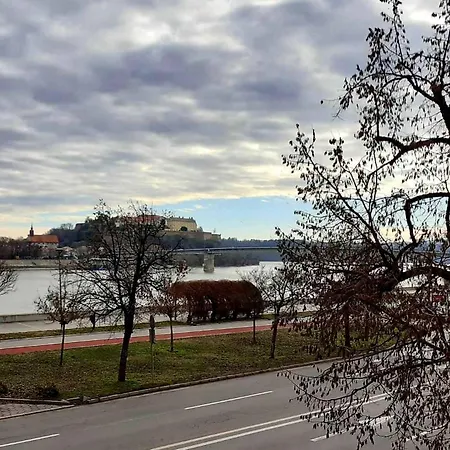 Danube 公寓